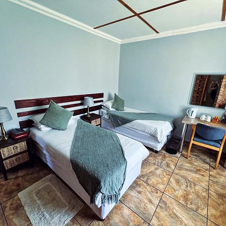 Agros Guest House Kimberley Exterior foto
